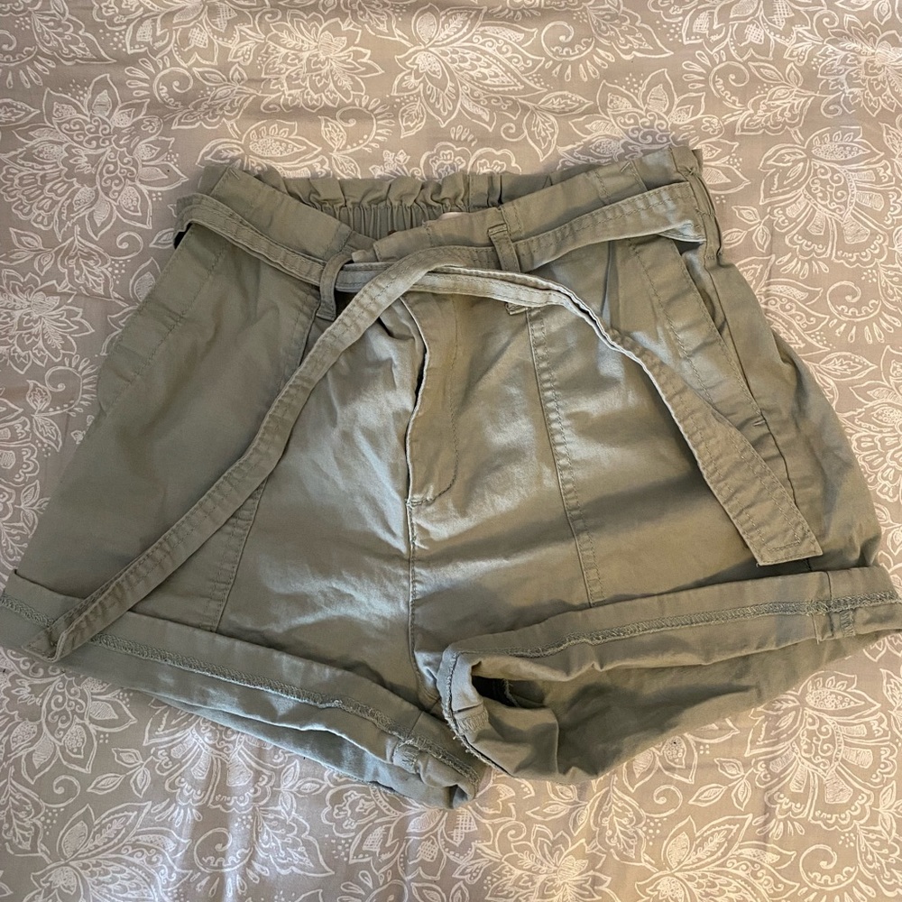 Paper Bag shorts